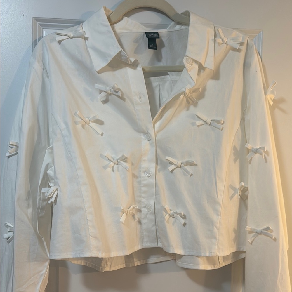 White Button-Up Shirt with Bow Accents